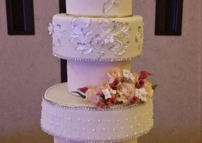 Wedding Cake with Brush Embroidery